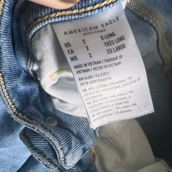 American Eagle Mom Jeans - Picture 4 of 4